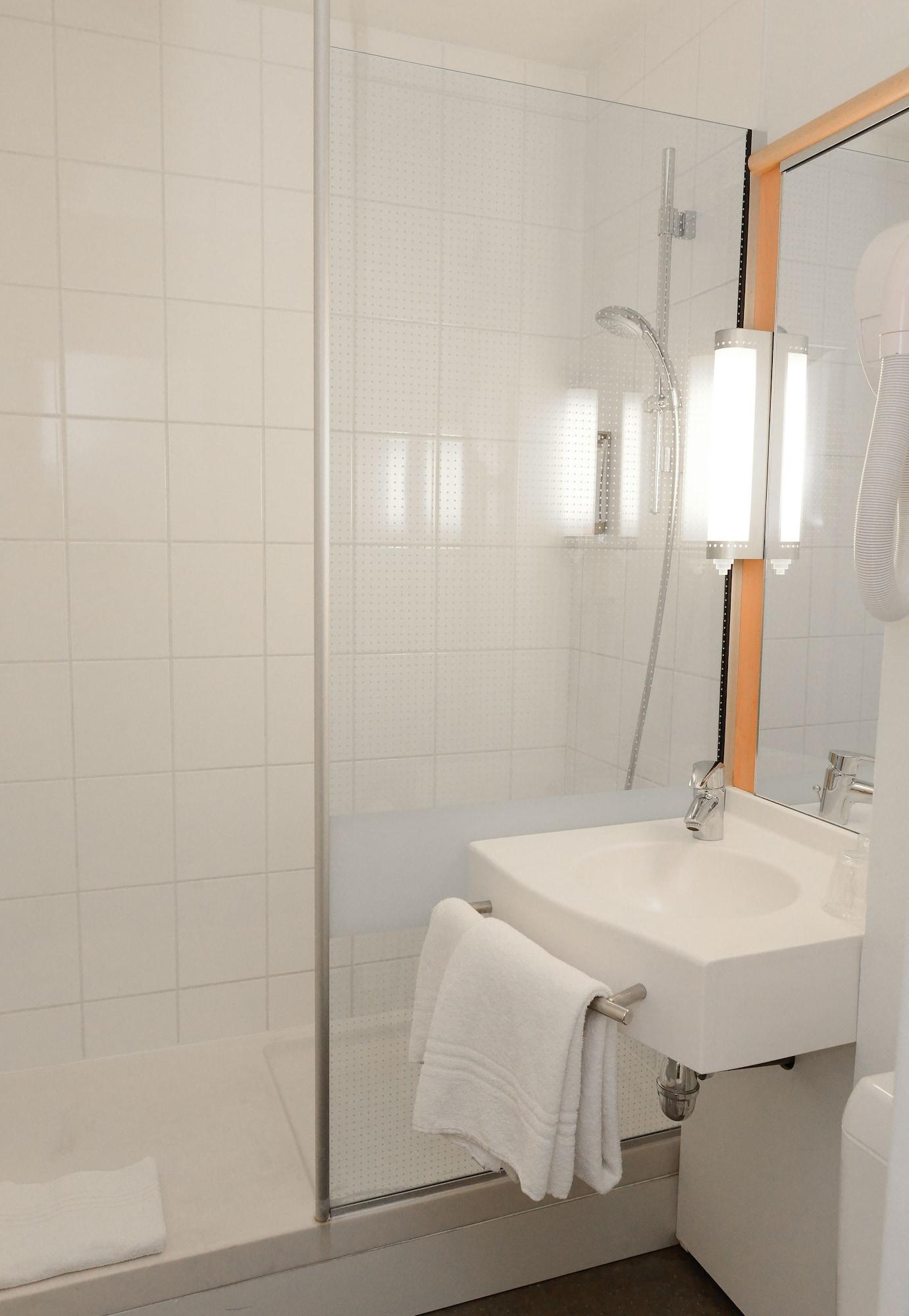 Ibis Styles Rouen Parc Expos Zenith Hotel Saint-Étienne-du-Rouvray Kültér fotó