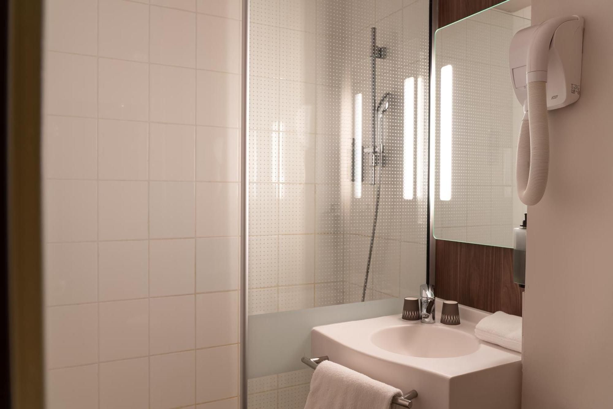 Ibis Styles Rouen Parc Expos Zenith Hotel Saint-Étienne-du-Rouvray Kültér fotó